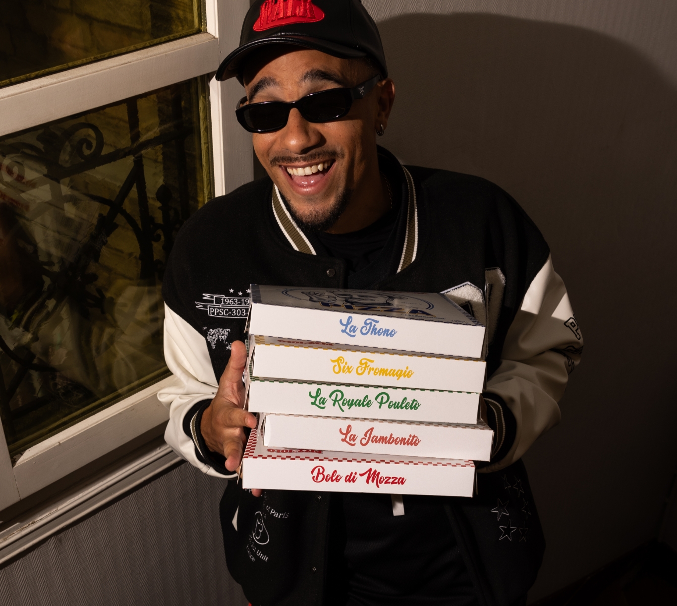 La Pizza Delamama - Contacto